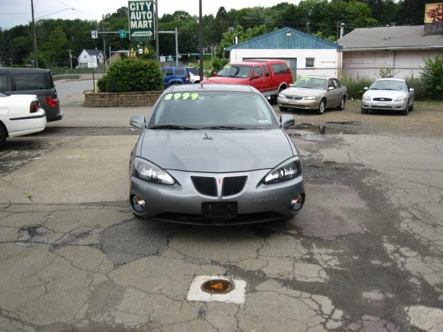 Pontiac Grand Prix 2007 photo 3
