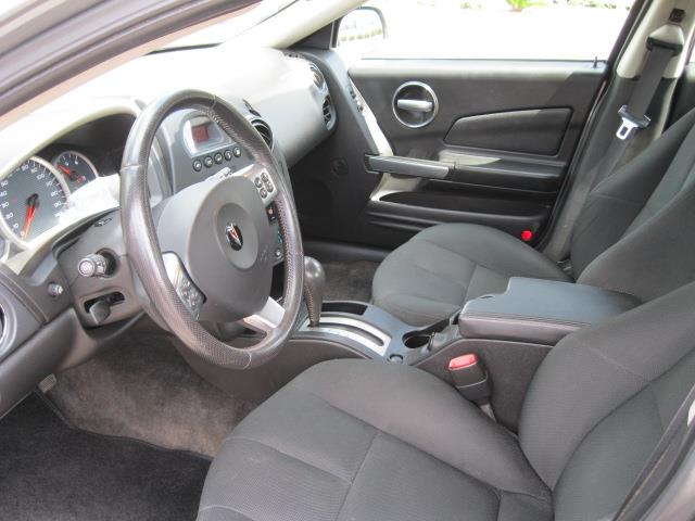 Pontiac Grand Prix 2007 photo 2
