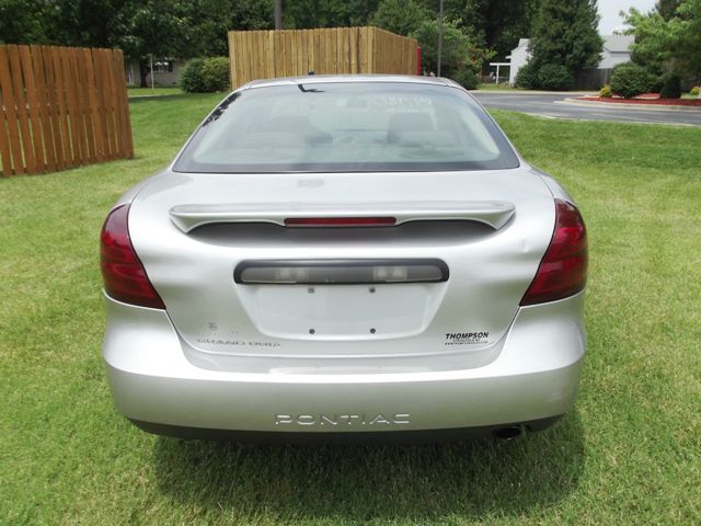 Pontiac Grand Prix 2007 photo 1