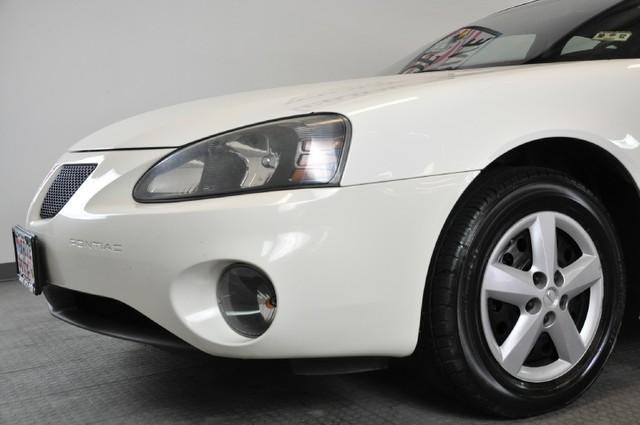 Pontiac Grand Prix 2007 photo 1