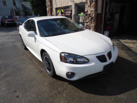 Pontiac Grand Prix 2007 photo 1