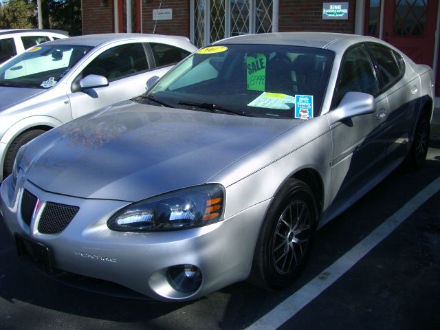 Pontiac Grand Prix 2007 photo 4