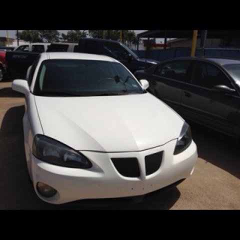 Pontiac Grand Prix 2007 photo 1
