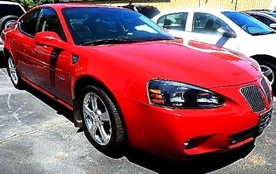 Pontiac Grand Prix 2007 photo 2