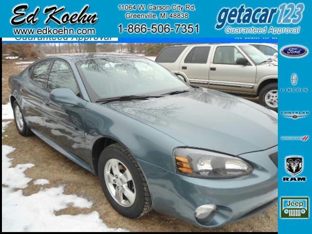 Pontiac Grand Prix 2002 Chevrolet Sedan