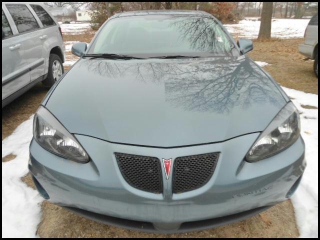 Pontiac Grand Prix 2007 photo 1