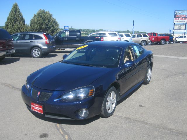 Pontiac Grand Prix 2008 photo 1