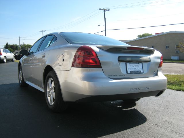 Pontiac Grand Prix 2008 photo 1
