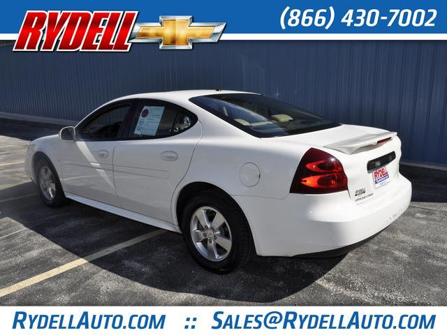 Pontiac Grand Prix 2008 photo 3