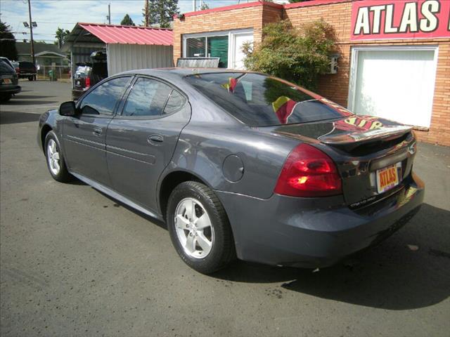 Pontiac Grand Prix 2008 photo 3