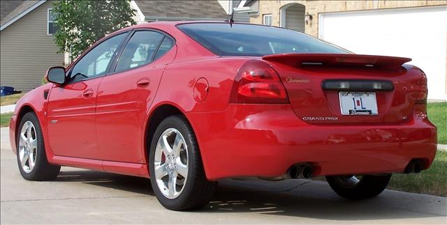 Pontiac Grand Prix 2008 photo 3