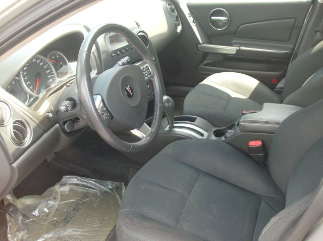 Pontiac Grand Prix 2008 photo 1