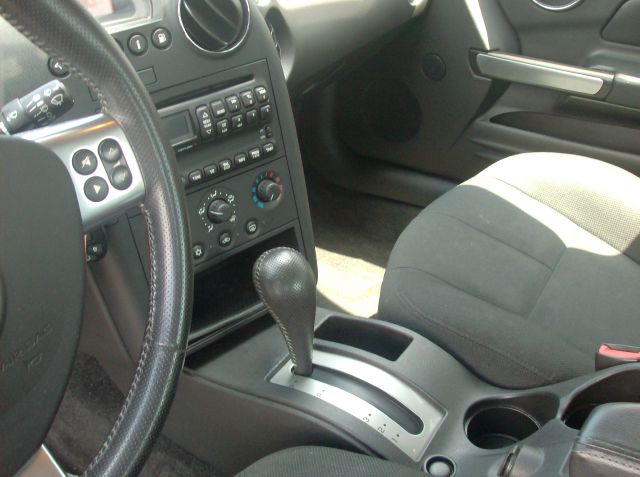 Pontiac Grand Prix 2008 photo 2