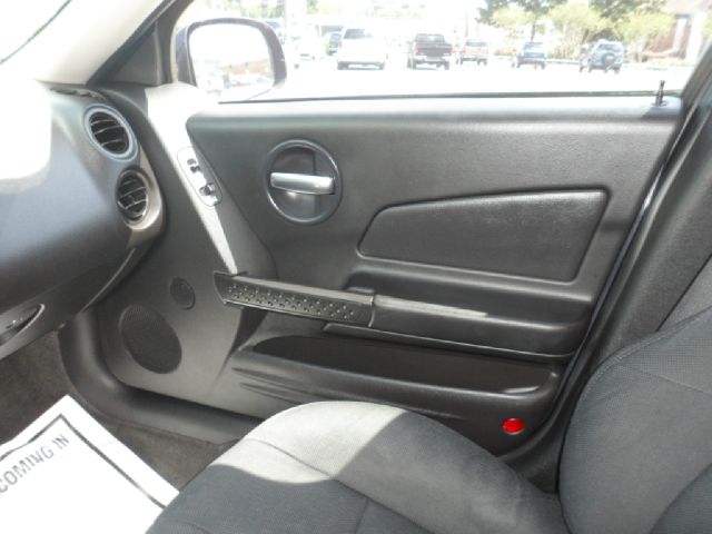 Pontiac Grand Prix 2008 photo 2