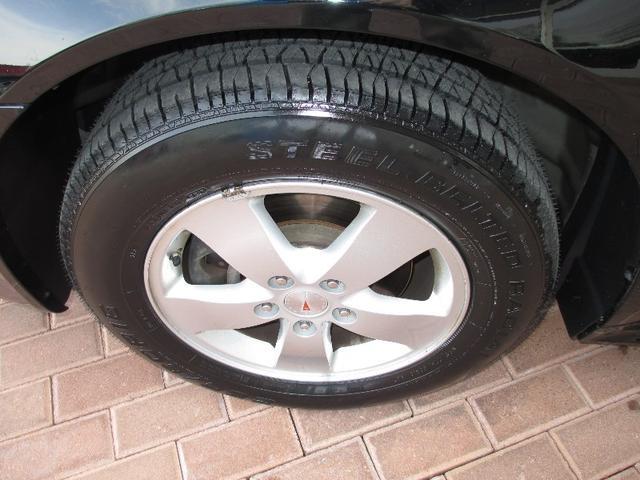 Pontiac Grand Prix 2008 photo 2