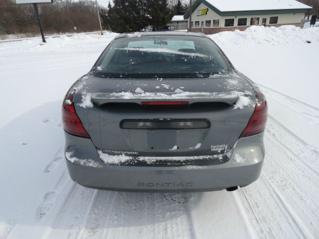 Pontiac Grand Prix 2008 photo 3