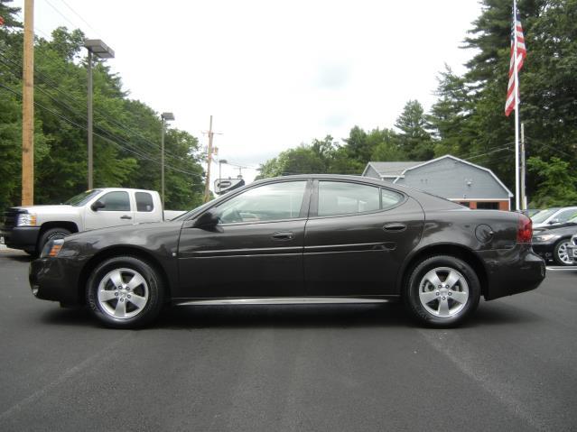 Pontiac Grand Prix Unknown Sedan