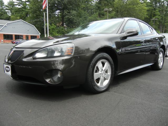 Pontiac Grand Prix 2008 photo 3