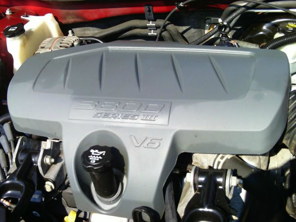 Pontiac Grand Prix 2008 photo 11