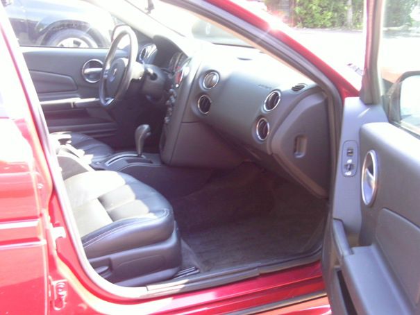 Pontiac Grand Prix 2008 photo 2