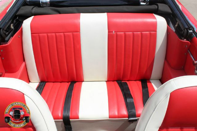 Pontiac Lemans 1963 photo 1