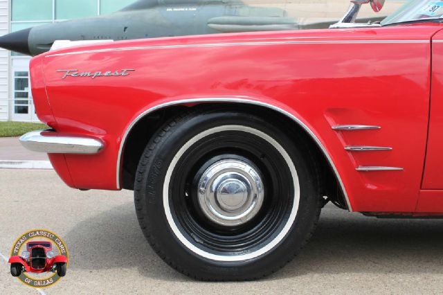 Pontiac Lemans 1963 photo 8