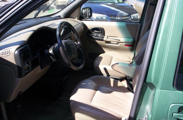 Pontiac Montana 2000 photo 3