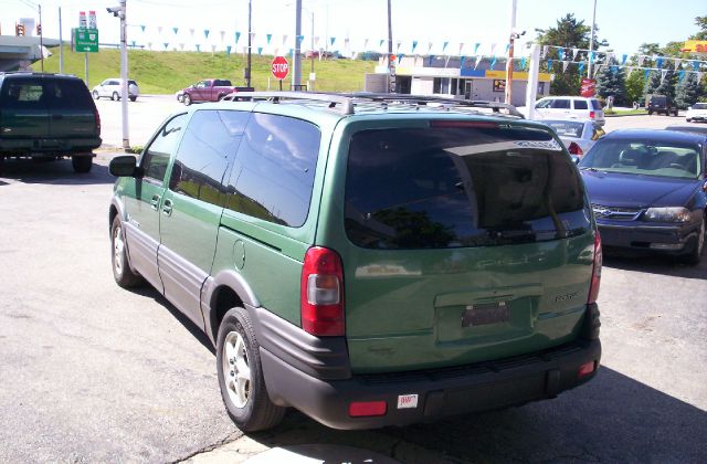 Pontiac Montana 2000 photo 4
