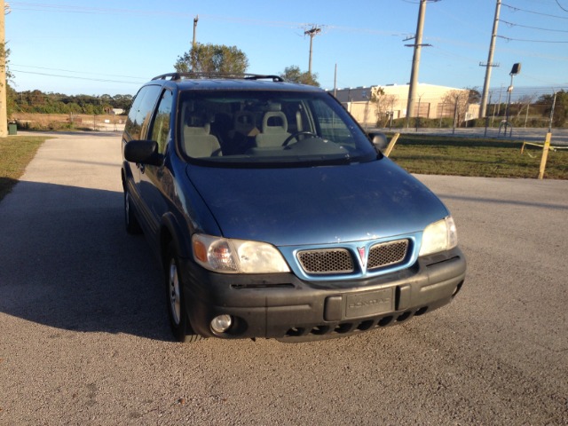 Pontiac Montana 2WD 2dr Supercab 126 MiniVan