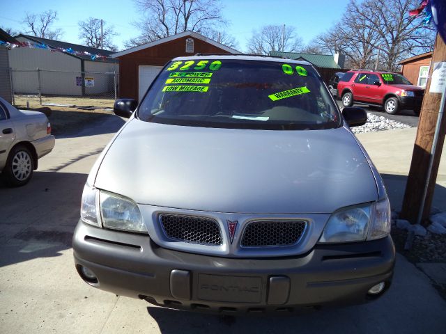 Pontiac Montana 2000 photo 4