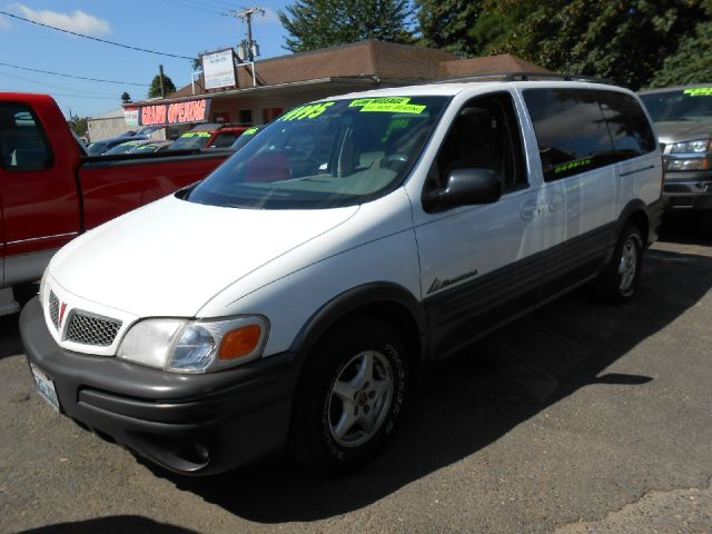 Pontiac Montana 2001 photo 3