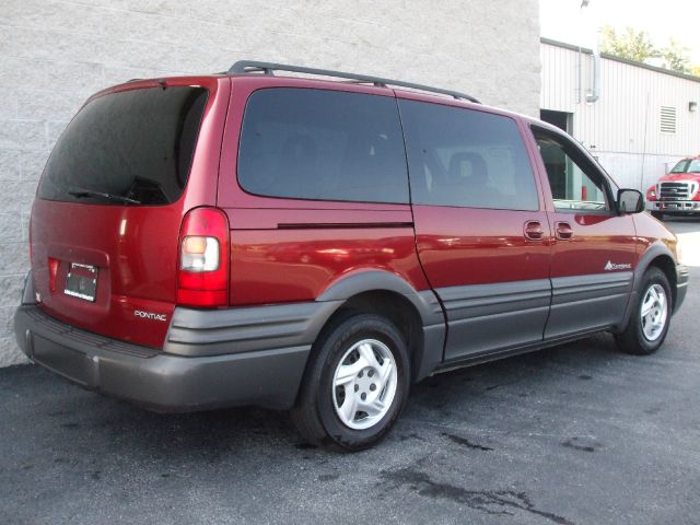 Pontiac Montana 2002 photo 4