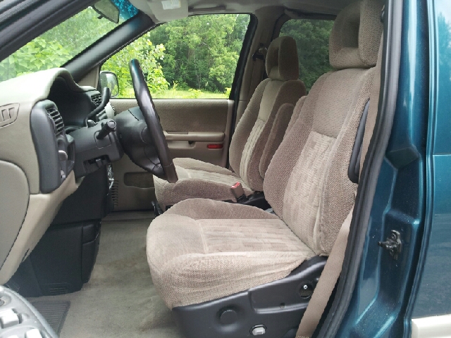 Pontiac Montana 2002 photo 15