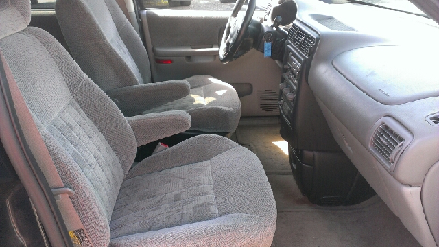 Pontiac Montana Crew Cab 167 WB 4WD MiniVan