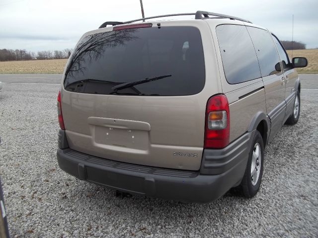 Pontiac Montana 2003 photo 3