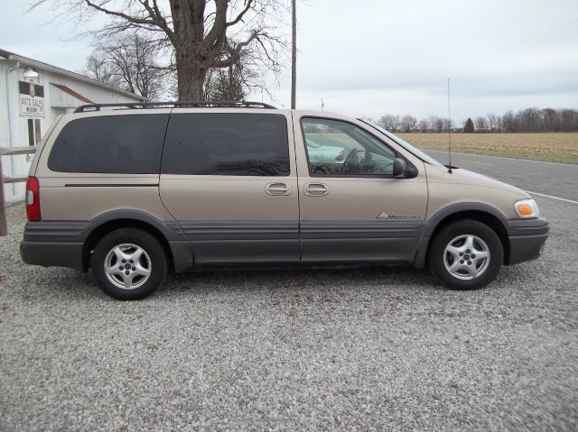 Pontiac Montana 2003 photo 4