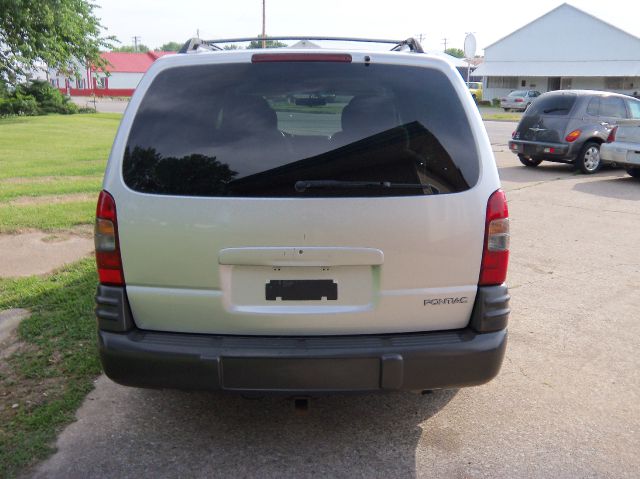 Pontiac Montana 2003 photo 1