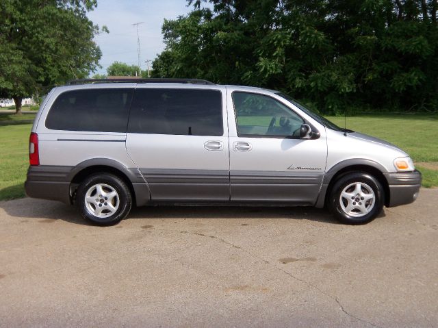 Pontiac Montana 2003 photo 3