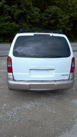 Pontiac Montana 2004 photo 3