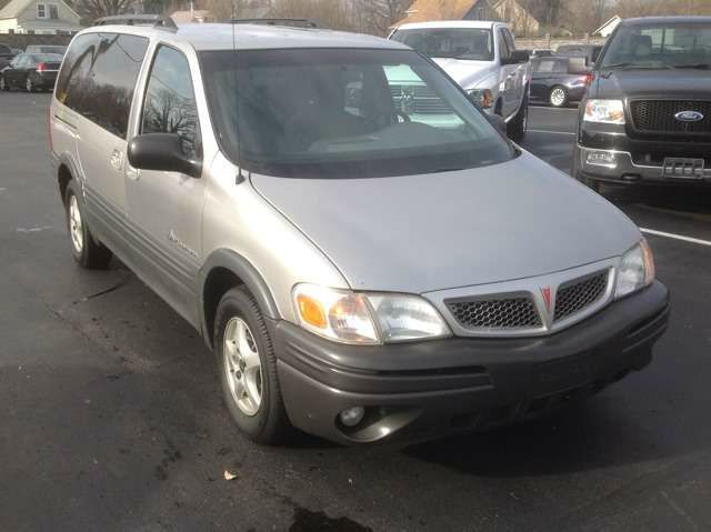 Pontiac Montana 2005 photo 1