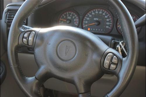 Pontiac Montana 2005 photo 1