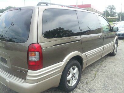 Pontiac Montana 2005 photo 2