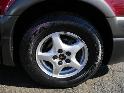 Pontiac Montana 2005 photo 1