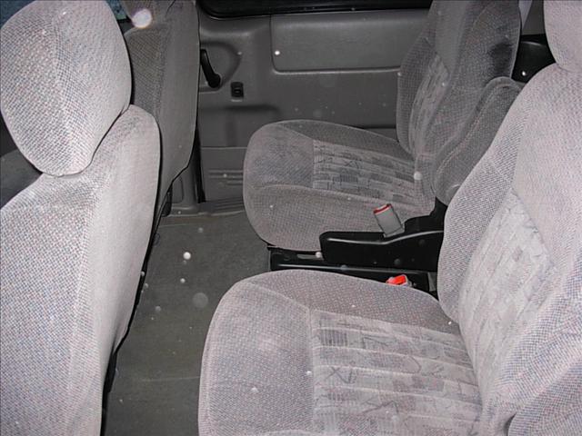 Pontiac Montana 2005 photo 3