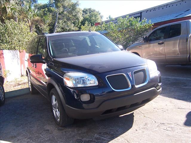 Pontiac Montana SV6 4WD Crew Cab 167 LTZ MiniVan