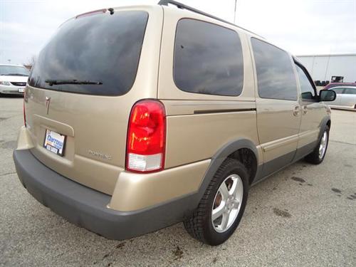 Pontiac Montana SV6 2005 photo 2