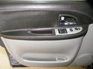 Pontiac Montana SV6 2005 photo 3