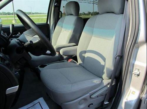 Pontiac Montana SV6 2005 photo 1