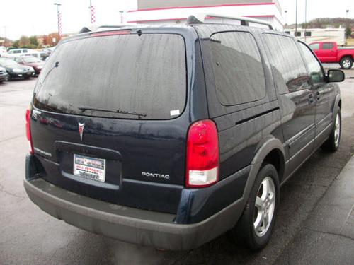 Pontiac Montana SV6 2006 photo 3