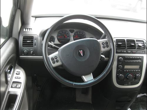 Pontiac Montana SV6 2006 photo 3